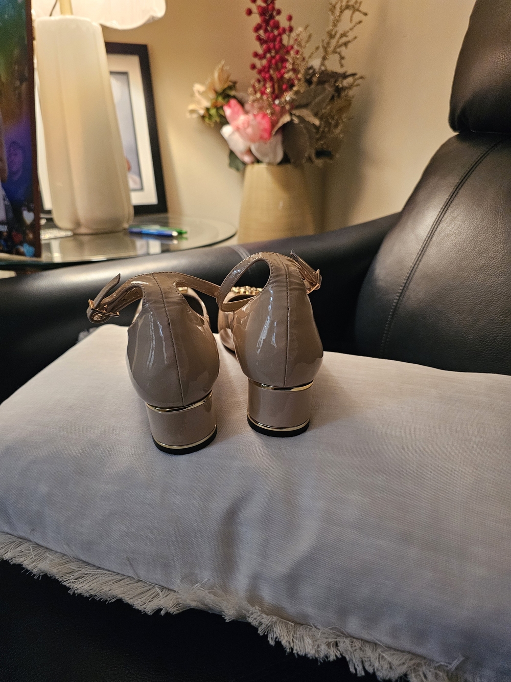 Dior Nude Patent Leather Mary Jane Pumps with Gold Logo - Picture 4 of 4